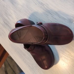 Dansko sz 40 leather shoes